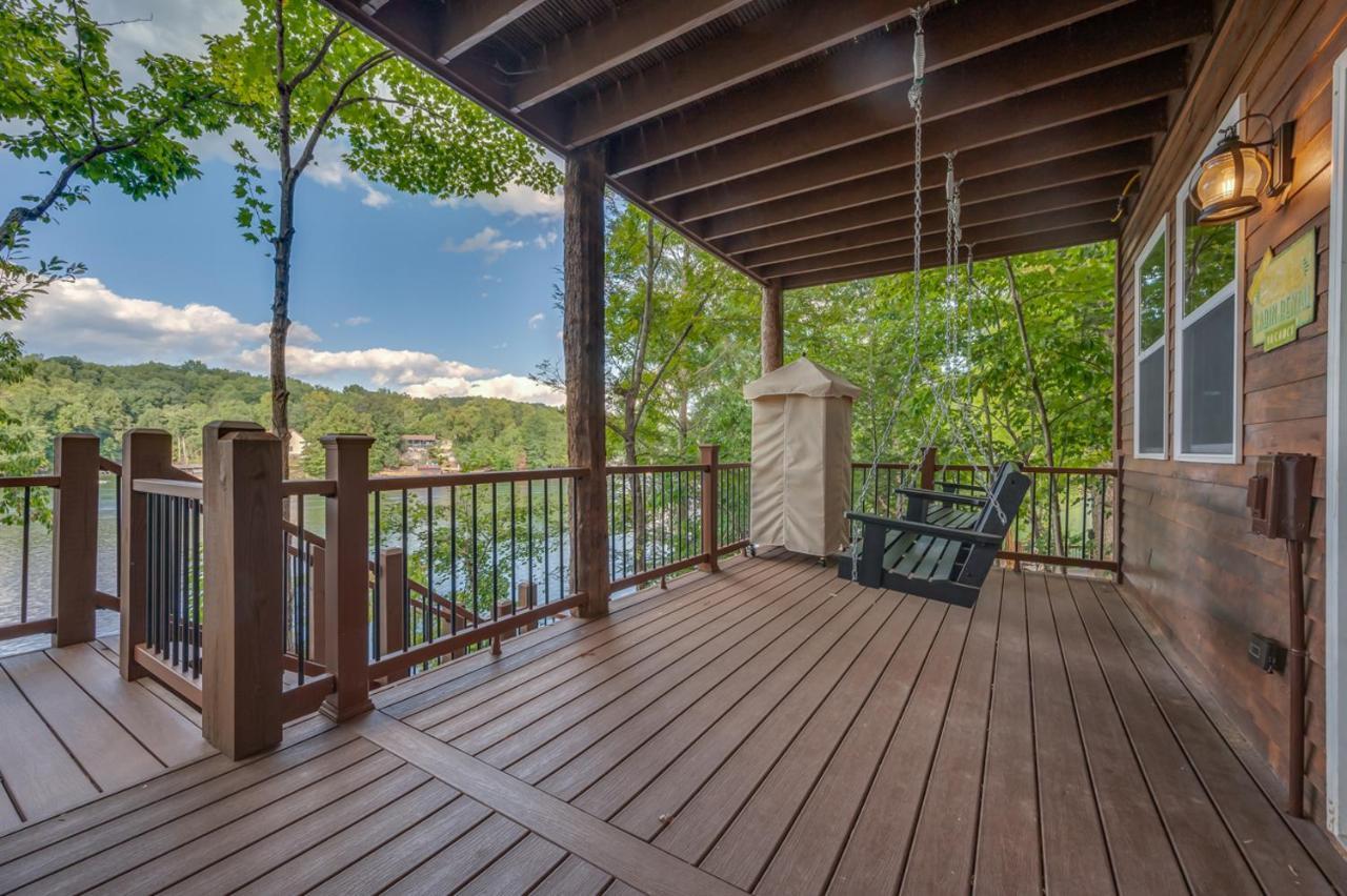 Russell'S Fort At White Oak Point: Historical Cabin On Lake Lure, Luxury, Direct Lake Access! Villa Luaran gambar