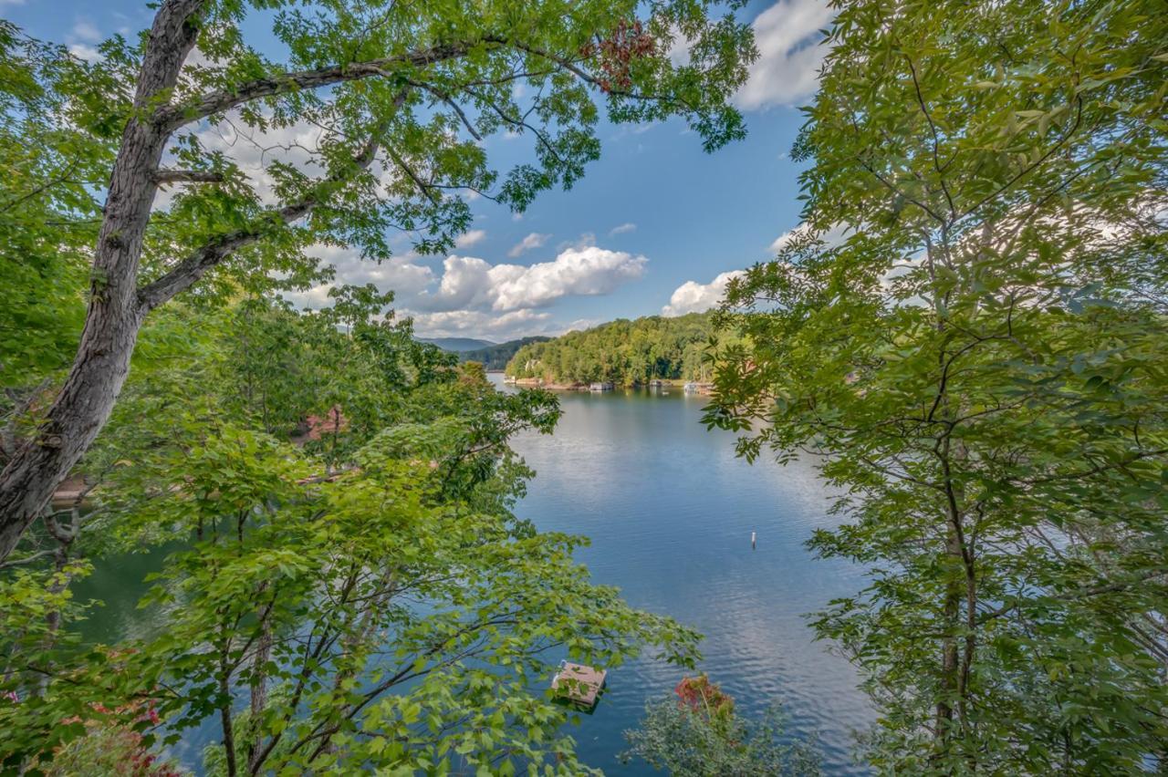 Russell'S Fort At White Oak Point: Historical Cabin On Lake Lure, Luxury, Direct Lake Access! Villa Luaran gambar