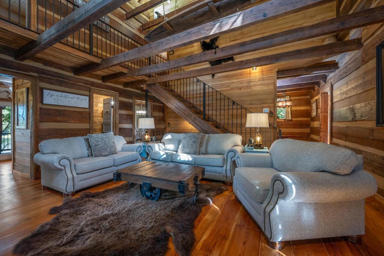 Russell'S Fort At White Oak Point: Historical Cabin On Lake Lure, Luxury, Direct Lake Access! Villa Luaran gambar